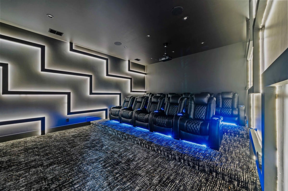 Reunion Royale Retreat