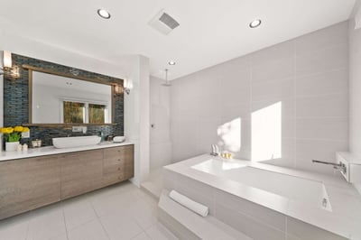 Luxury Villa Photo #28
