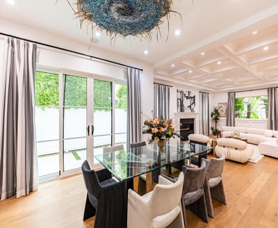 Luxury Villa Photo #26