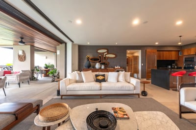 Luxury Villa Photo #20
