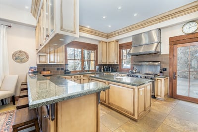 Luxury Villa Photo #24