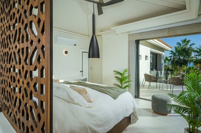 Luxury Villa Photo #27
