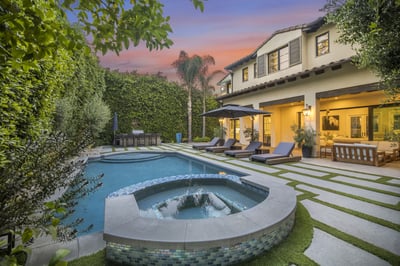 Luxury Villa Photo #2