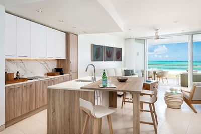 Luxury Villa Photo #2