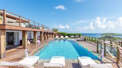 Luxury Villa Photo #3