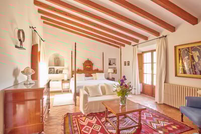 Luxury Villa Photo #14