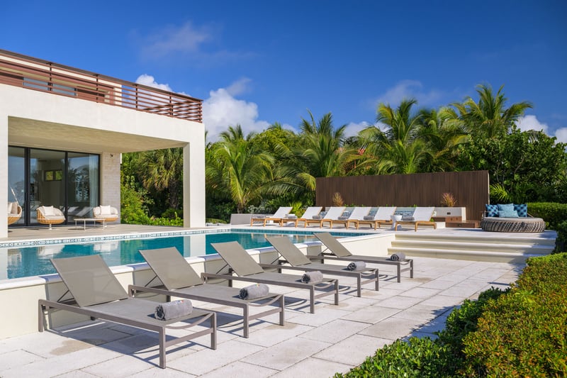 Clevelander Villa