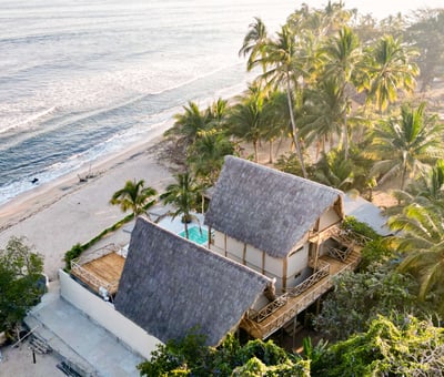 Luxury Villa Photo #7