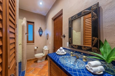 Luxury Villa Photo #34