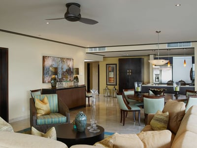Luxury Villa Photo #3
