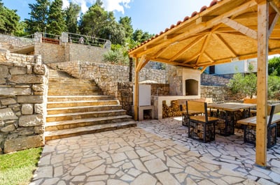 Luxury Villa Photo #12