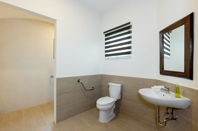 Luxury Villa Photo #28