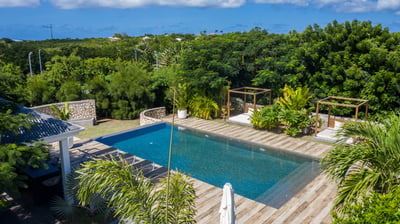 Luxury Villa Photo #2