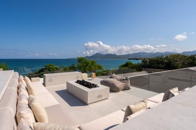 Luxury Villa Photo #23
