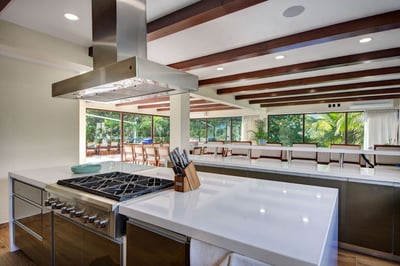 Luxury Villa Photo #18