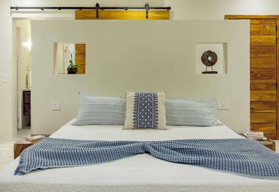 Luxury Villa Photo #35