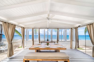 Luxury Villa Photo #6