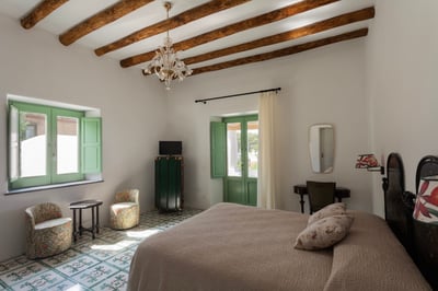 Luxury Villa Photo #43