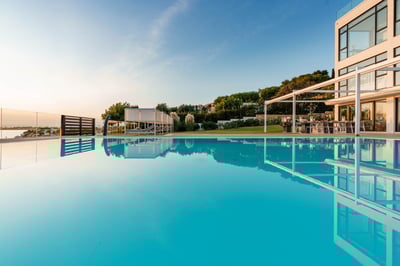 Luxury Villa Photo #7