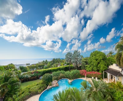 Luxury Villa Photo #4