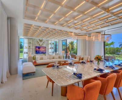 Luxury Villa Photo #15