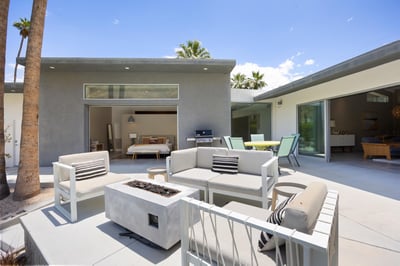 Luxury Villa Photo #5
