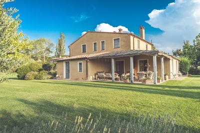 Luxury Villa Photo #4