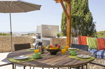 Luxury Villa Photo #17