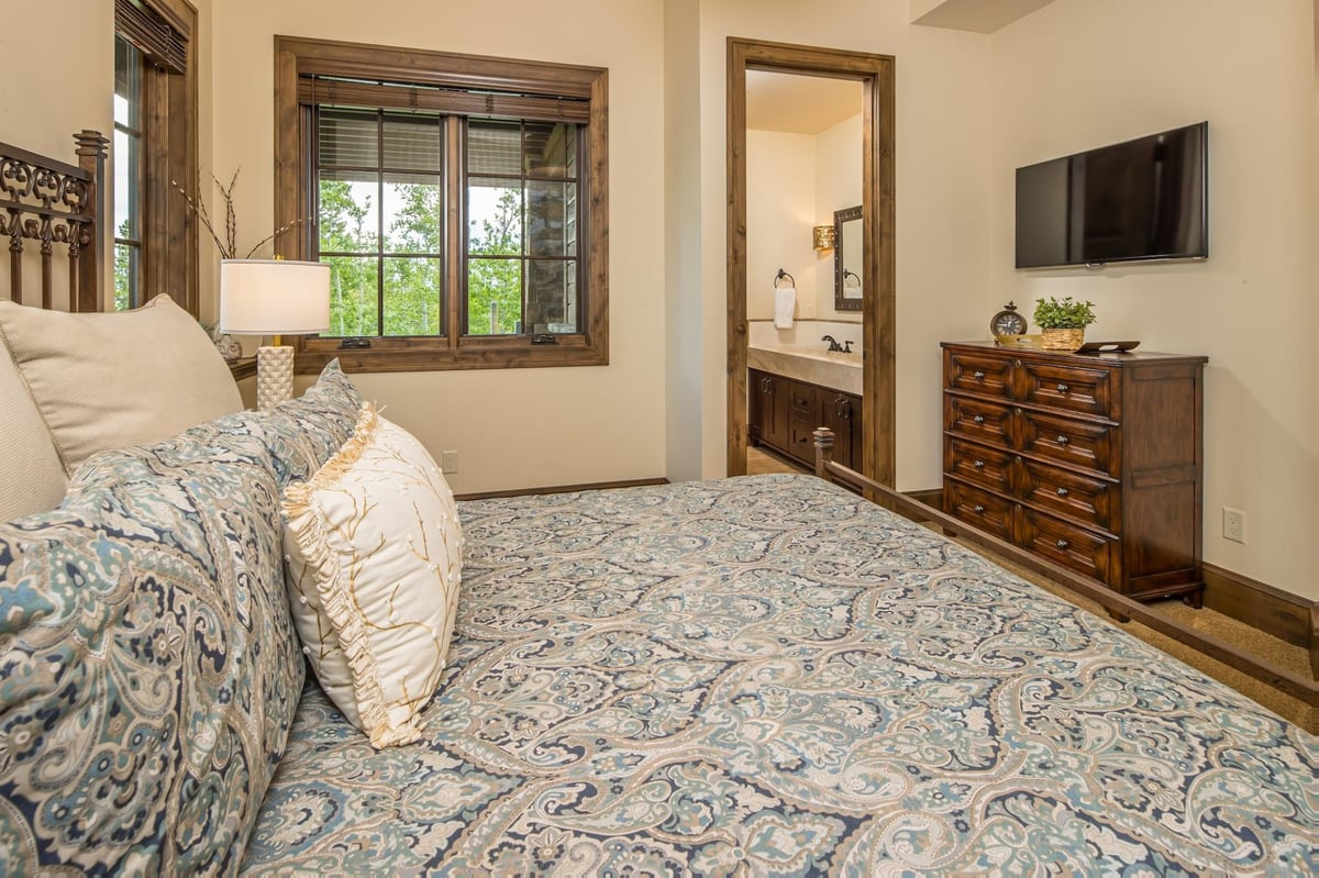 The Last Best Chalet