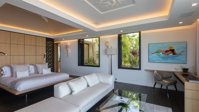 Luxury Villa Photo #54