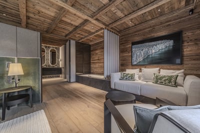Luxury Villa Photo #43