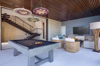 Luxury Villa Photo #16