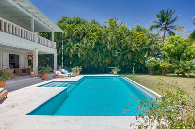 Luxury Villa Photo #7