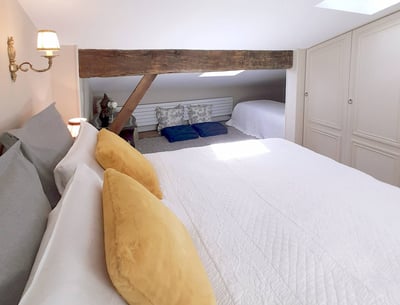 Luxury Villa Photo #11