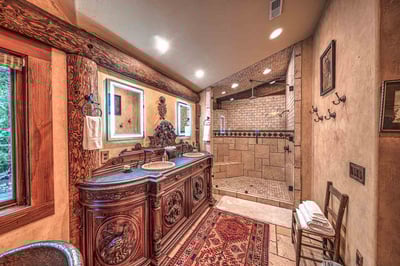 Luxury Villa Photo #35