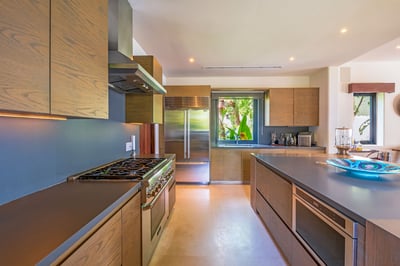 Luxury Villa Photo #27
