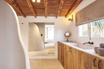 Luxury Villa Photo #29