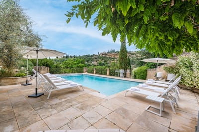 Luxury Villa Photo #5