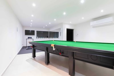 Luxury Villa Photo #20