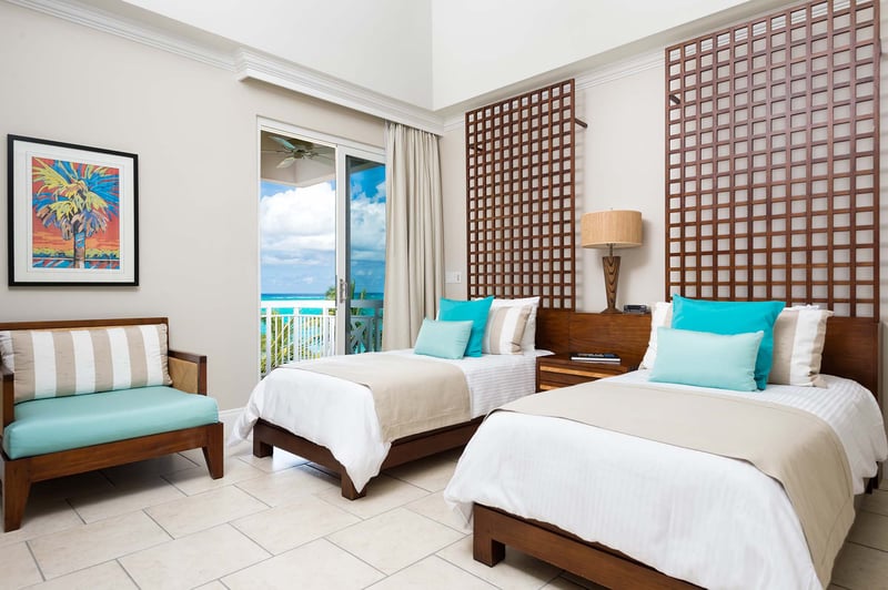 2 BDM Oceanfront Suite at Alexandra Resort