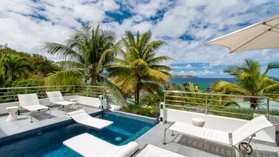 Pool & Terrace
