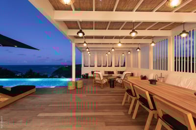 Kitchen & Dining Areas