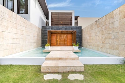 Luxury Villa Photo #41