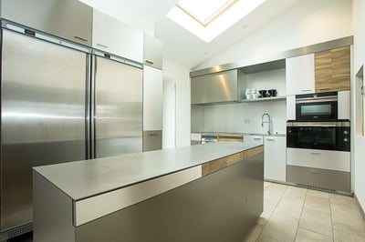 Luxury Villa Photo #12