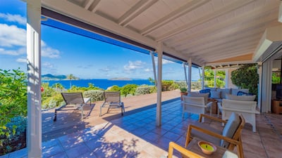 Luxury Villa Photo #14