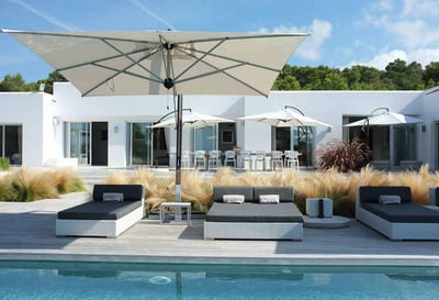 Luxury Villa Photo #8