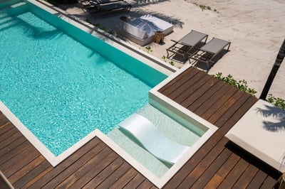 Luxury Villa Photo #5