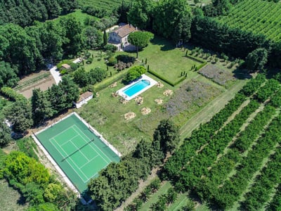 Luxury Villa Photo #3