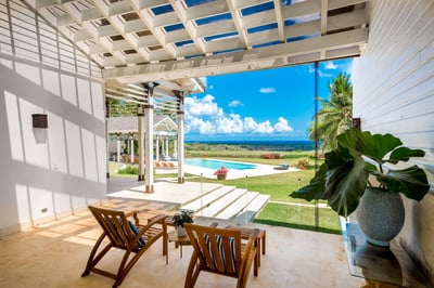 Luxury Villa Photo #16