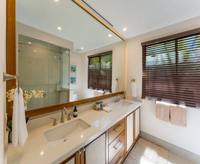 Luxury Villa Photo #29